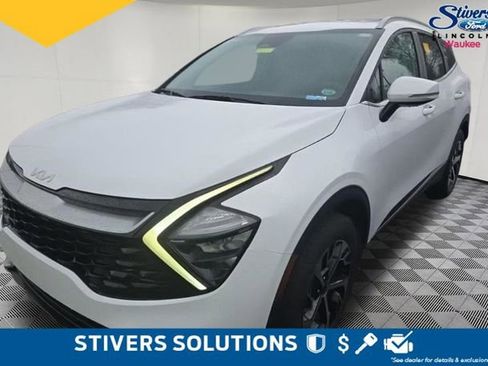 Used 2023 Kia Sportage EX AWD/4WD image 4