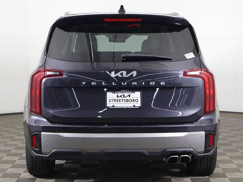Used 2025 Kia Telluride S FWD image 13