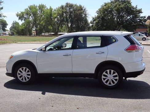 Used 2015 Nissan Rogue S AWD/4WD image 8