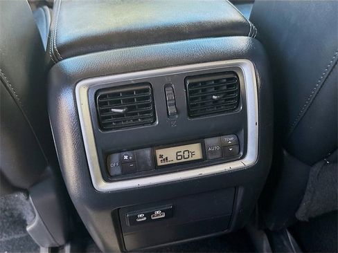 Used 2019 INFINITI QX60 Luxe w/ Essential Package image 23