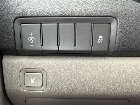 Used 2016 Kia Sedona LX w/ Option Group 020 image 29