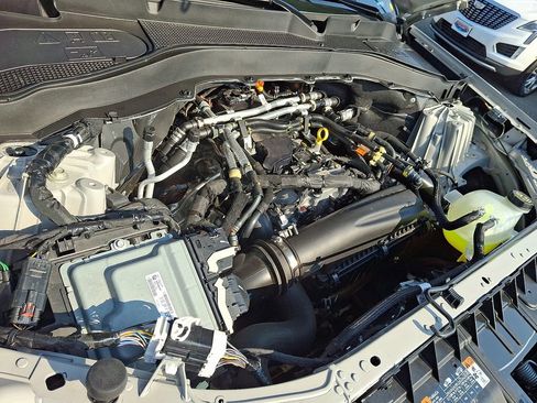 Used 2025 Ford Explorer Active image 26