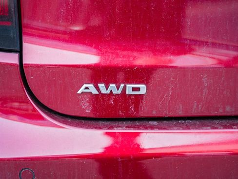 Used 2021 Cadillac XT6 Premium Luxury image 8