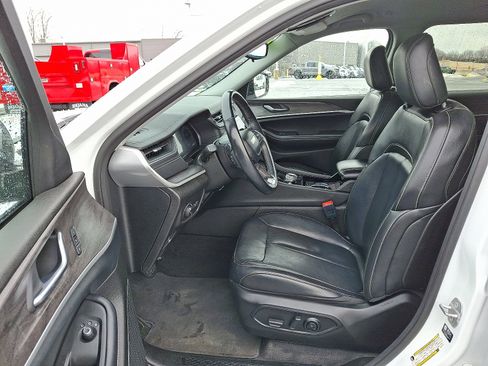 Used 2021 Jeep Grand Cherokee L Limited image 14