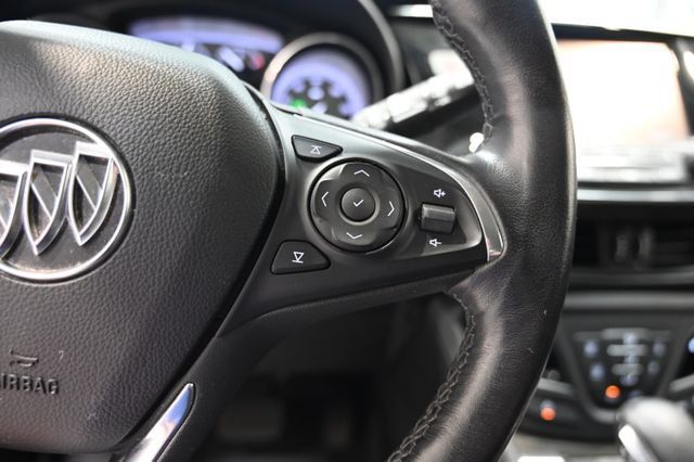 Used 2020 Buick Envision Essence AWD/4WD image 23