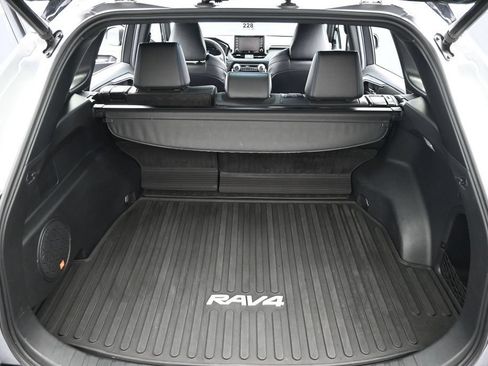 Used 2021 Toyota RAV4 XSE AWD/4WD image 11