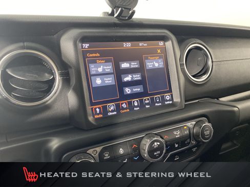 Used 2023 Jeep Wrangler Unlimited Sahara w/ Cold Weather Group AWD/4WD image 6