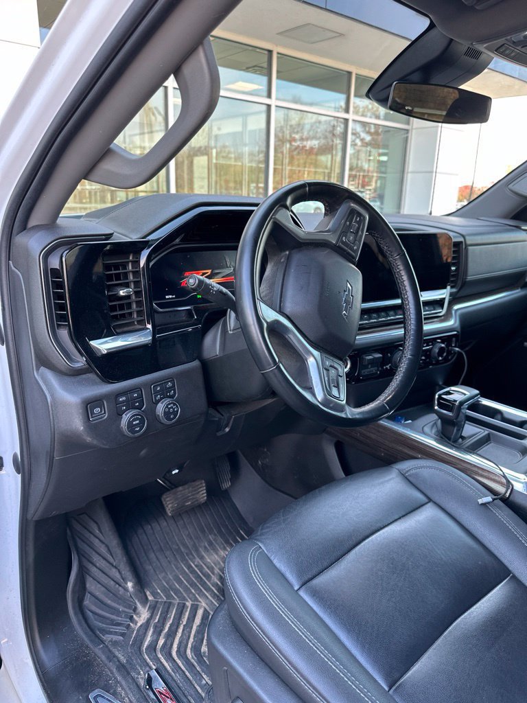 Used 2023 Chevrolet Silverado 1500 RST w/ RST All Star Premium Package AWD/4WD image 8