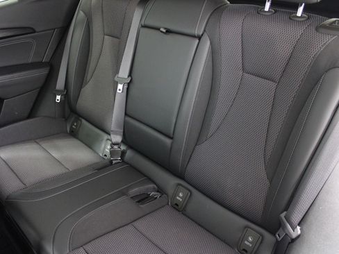 Used 2023 Buick Envision Preferred w/ Sport Touring Package AWD/4WD image 18