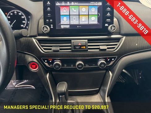 Used 2018 Honda Accord Touring image 7