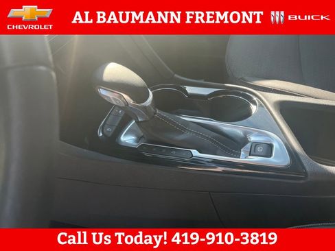 Used 2023 Buick Encore GX Select w/ Sport Touring Package FWD image 24