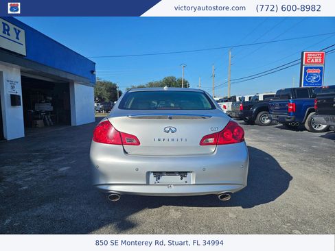 Used 2011 INFINITI G37 Journey w/ Premium Pkg image 6