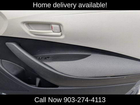 Used 2026 Toyota Corolla LE FWD image 34