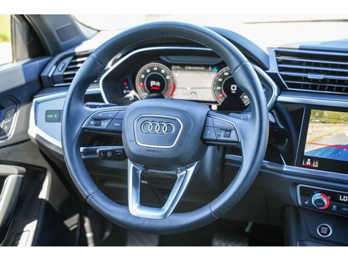 Used 2024 Audi Q3 2.0T Premium Plus w/ Premium Plus Package AWD/4WD image 15