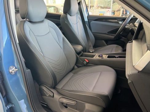 New 2026 Volkswagen Tiguan SE image 32