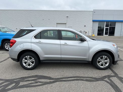 Used 2013 Chevrolet Equinox LS image 9