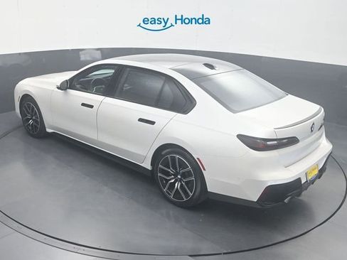 Used 2023 BMW 740i w/ Executive Package RWD image 23