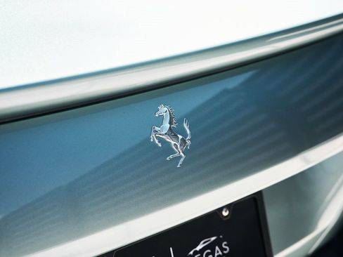 Used 2022 Ferrari Roma image 11