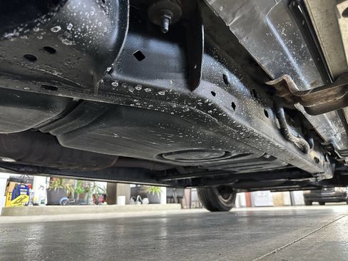 Used 2008 Ford Explorer Sport Trac XLT image 34