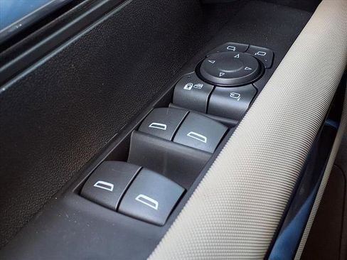 New 2026 GMC Hummer EV 4x4 Crew Cab image 15