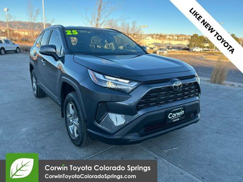 Used 2025 Toyota RAV4 XLE image 1