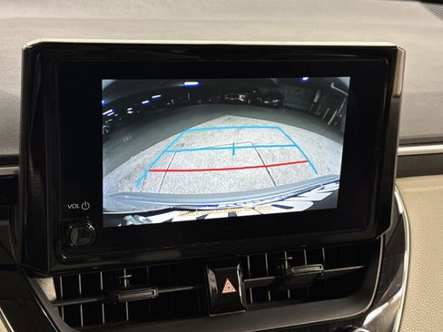 Used 2024 Toyota Corolla LE image 22