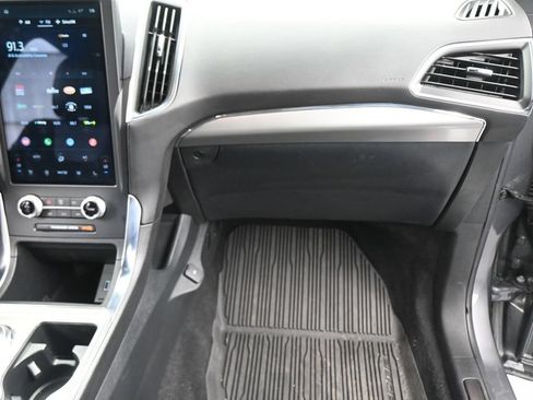 Used 2022 Ford Edge ST w/ Equipment Group 401A AWD/4WD image 47