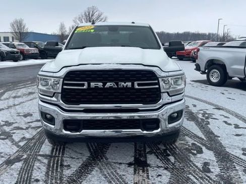 Used 2022 RAM 2500 Big Horn w/ Cold Weather Group image 10