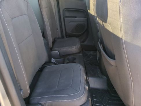 Used 2015 GMC Canyon SLE image 20