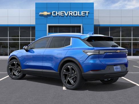 New 2026 Chevrolet Equinox EV LT image 3