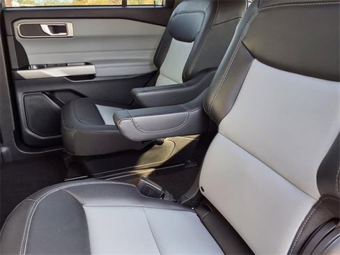 Certified 2023 Ford Explorer XLT w/ Equipment Group 202A image 8