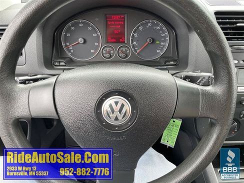 Used 2008 Volkswagen Rabbit S FWD image 17