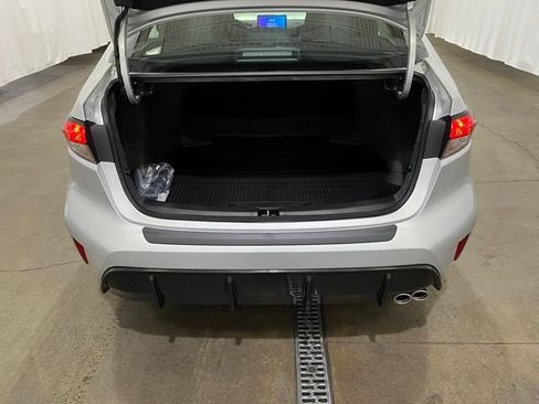 New 2026 Toyota Corolla SE w/ SE Package FWD image 11