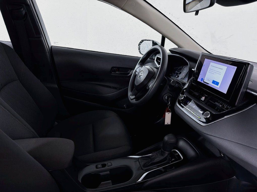 Used 2024 Toyota Corolla LE FWD image 35