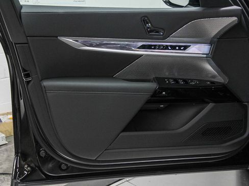 New 2026 BMW 740i image 22