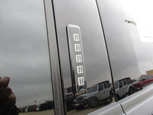 Used 2023 Ford F150 XLT w/ Equipment Group 302A High image 16