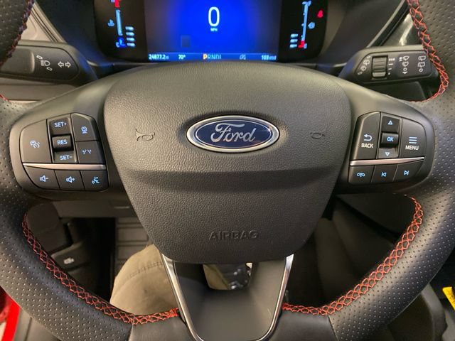 Used 2024 Ford Escape ST-Line w/ Tech Pack #1 AWD/4WD image 18