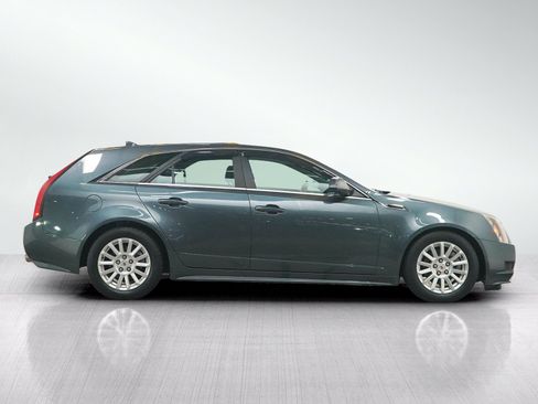 Used 2011 Cadillac CTS Luxury AWD/4WD image 6