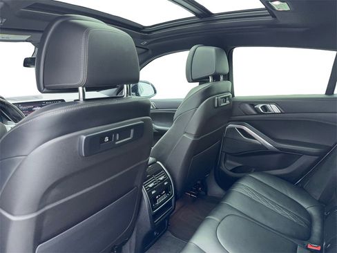 Used 2023 BMW X6 xDrive40i image 42