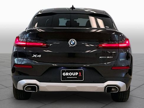 Used 2022 BMW X4 xDrive30i w/ Premium Package 2 AWD/4WD image 4