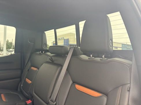Used 2020 GMC Sierra 1500 AT4 w/ AT4 Premium Package image 19
