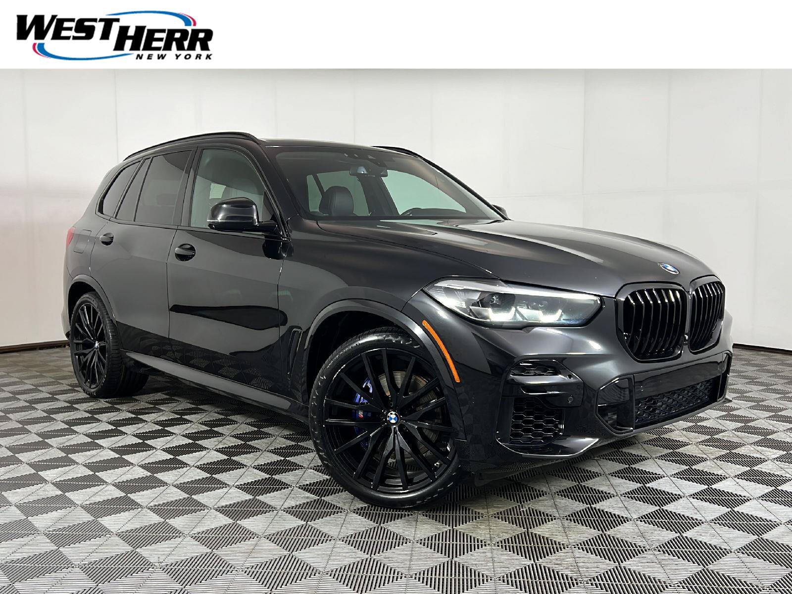 Used 2023 BMW X5 xDrive40i w/ M Sport Package AWD/4WD image 1