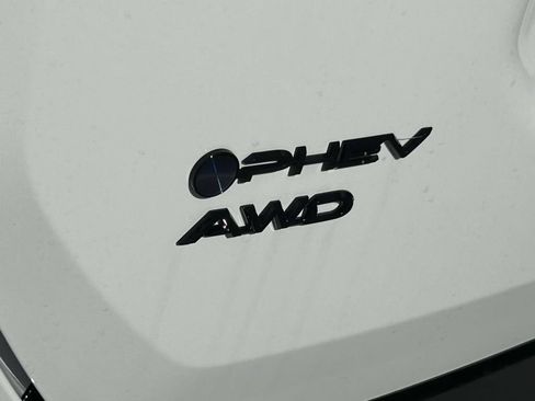 New 2026 Toyota RAV4 SE AWD/4WD image 10