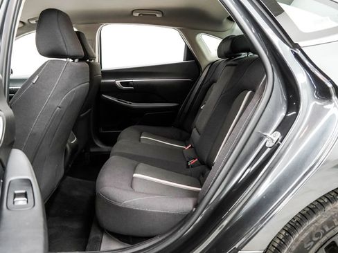 Used 2025 Hyundai Sonata SEL FWD image 18
