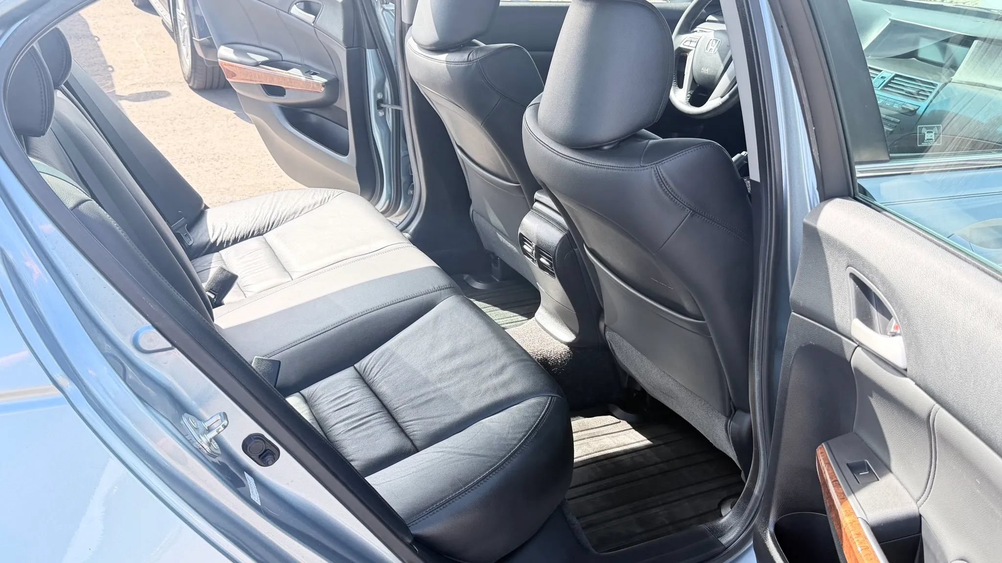 Used 2012 Honda Accord EX-L image 16