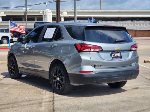 Used 2024 Chevrolet Equinox LS w/ LS Convenience Package FWD image 5