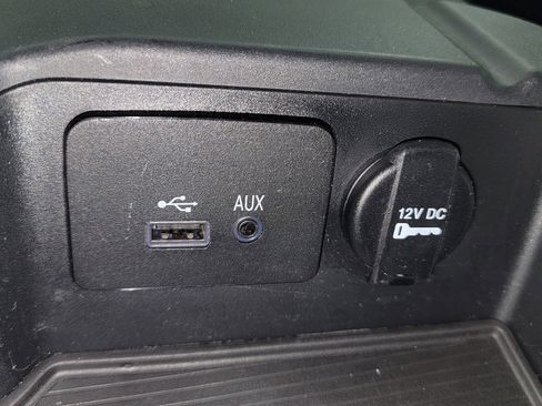 Used 2014 RAM 1500 Big Horn image 23