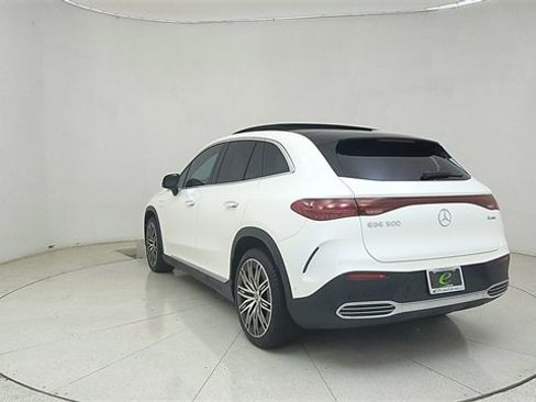 Used 2023 Mercedes-Benz EQE 500 4MATIC SUV w/ Exclusive Trim Package image 67