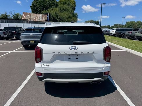 Used 2021 Hyundai Palisade SEL FWD image 11