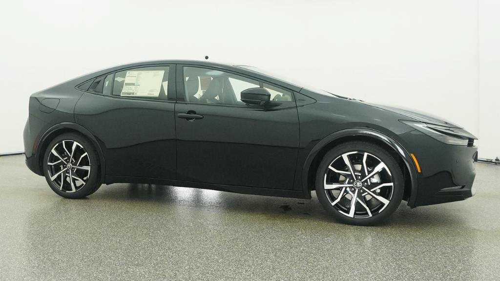 New 2026 Toyota Prius Plug-In Hybrid FWD image 44
